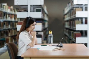 Deg-degan Saat UTS dan UAS Tenang Saja Ini Cara Biar Nggak Blank dan Tetap Fokus