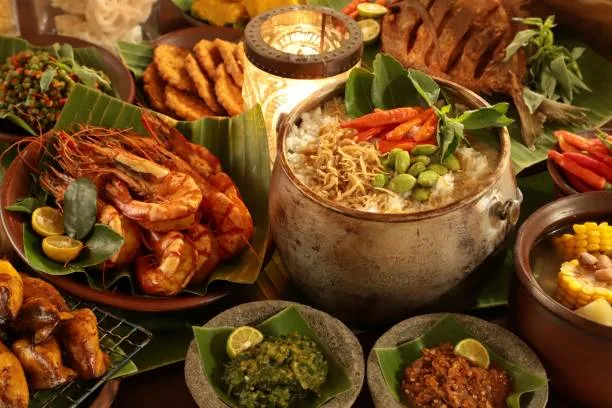 Rahasia Kelezatan Nasi Liwet, Cita Rasa Legendaris yang Tak Pernah Tergantikan