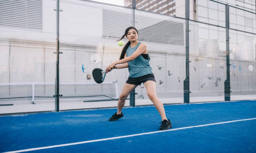 Padel Bikin Nagih! Ini Alasan Olahraga Kekinian Ini Cepat Naik Daun di Indonesia