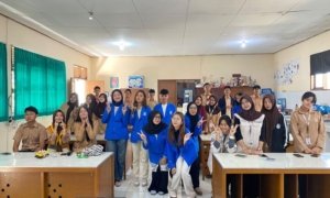 Program Pengabdian Masyarakat Mahasiswa Perkuat Akhlak Remaja Muslim di Era Modern