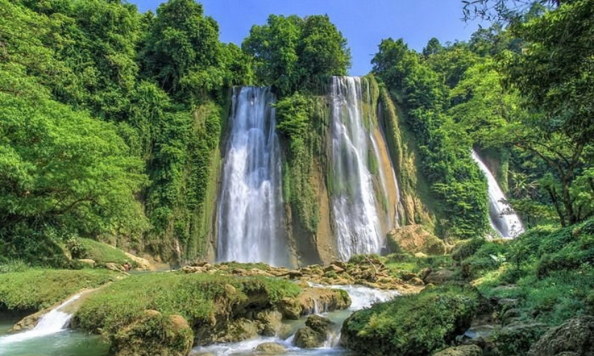Curug Cikaso Sukabumi, Pesona Tiga Air Terjun yang Bikin Takjub